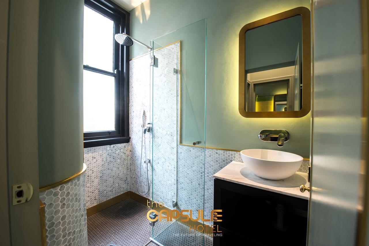 The Capsule Hotel Sidney Exterior foto